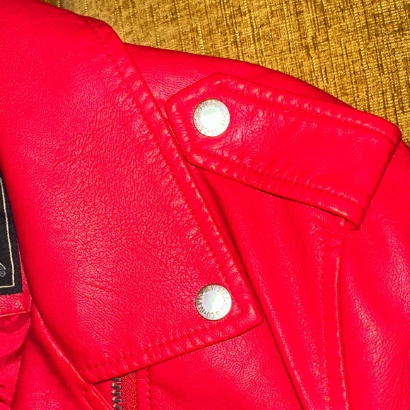 Levi's Women's Bold Red Leather Jacket - Picture 4 of 5